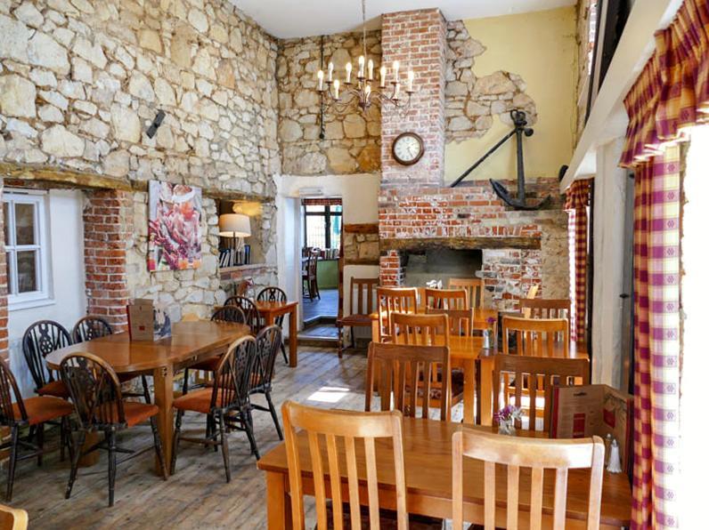 The Crab And Lobster Inn 벰브리지 외부 사진